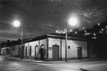 Vue nocturne de la ville d'Ovalle rue Arauco, Chili