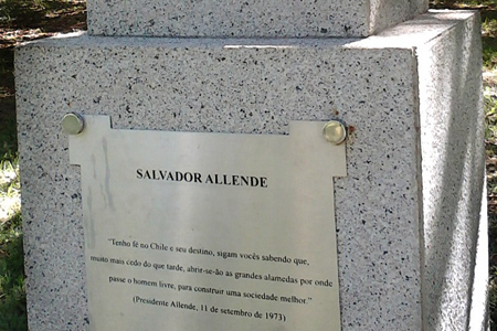 Busto a  Salvador Allende. Brasilia,Brasil