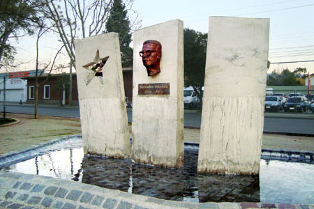 monumento a Salvador Allende, Rancagua