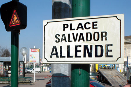 plaza Salvador Allende. Sannois, Francia