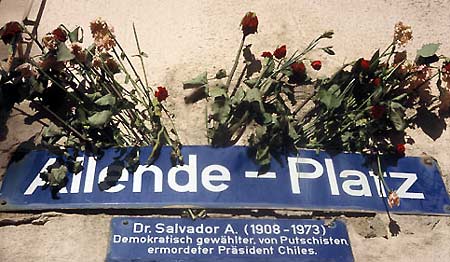 Alemania Una Calle Salvador Allende