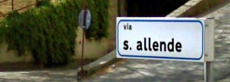 calle Salvador Allende. Rende, Italia