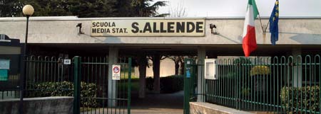 Escuela Salvador Allende. Italia