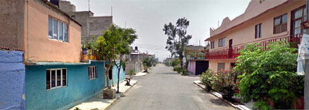 Calle Salvador Allende en Colonia El Sol, Ciudad Nezahualcóyotl, México