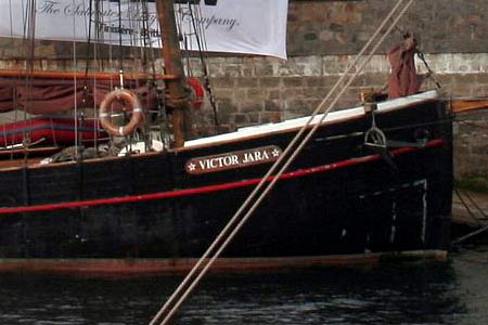 goleta Víctor Jara