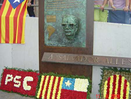 La historia es nuestra y la hacen los pueblos. Salvador Allende Gossens 1908-1973