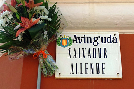 Avinguda Salvador Allende. Carlet, España